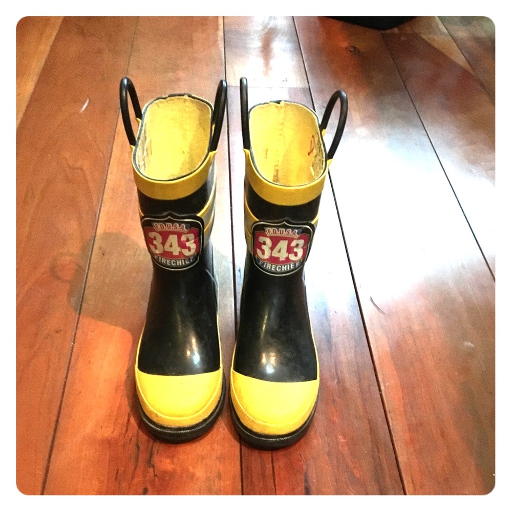 Fireman Boots Boys Size 11